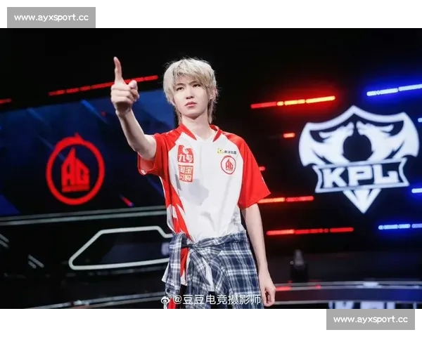 不甘平凡，为梦而战！电竞冠军巡礼，他们是如何做到的