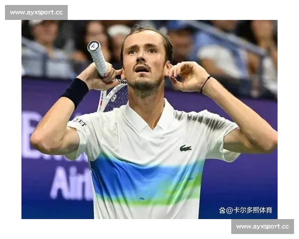 梅德韦杰夫剑指ATP第一，冲冠之路危机四伏