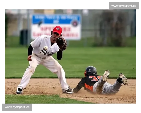 棒球新星崛起！闪耀瞬间回放，未来巨星已在眼前！